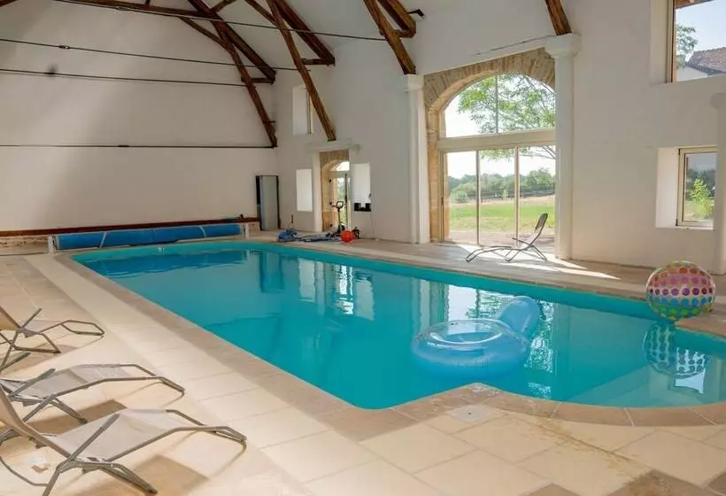 Majatalo La Maison De Souhey