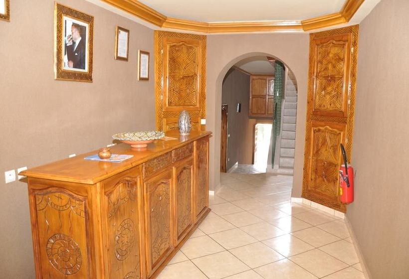 Пансион La Palmeraie De Massa