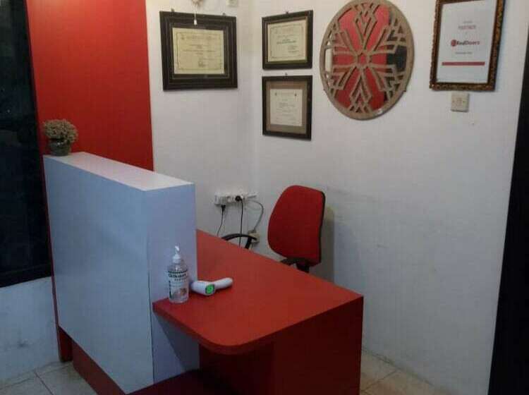 펜션 Reddoorz @ Tretes 2