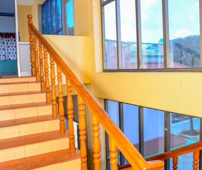 Pepy Mahathi Resort And Spa Hostel