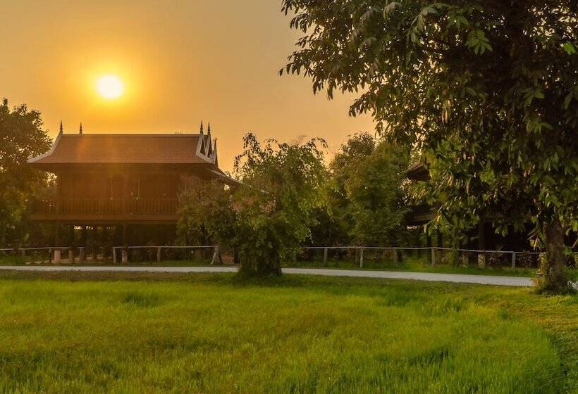 渡假胜地  Mane Hariharalaya