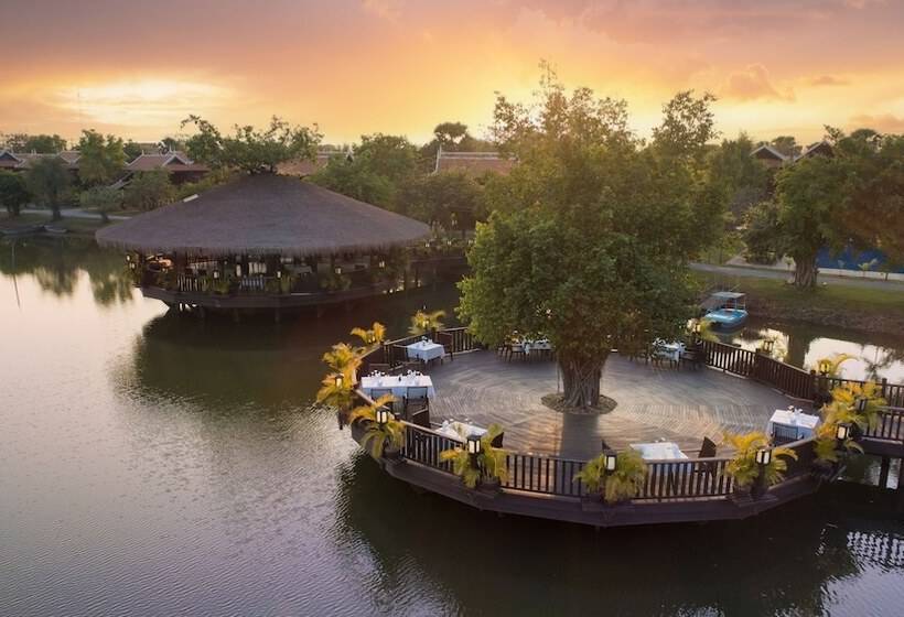 渡假胜地  Mane Hariharalaya