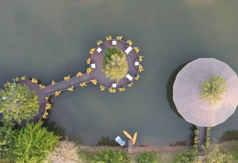 Lomakeskus Mane Hariharalaya