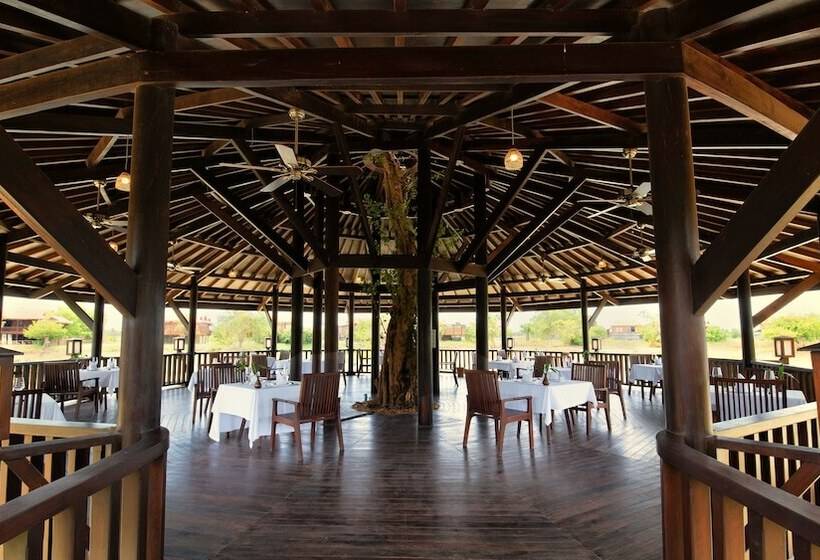 渡假胜地  Mane Hariharalaya