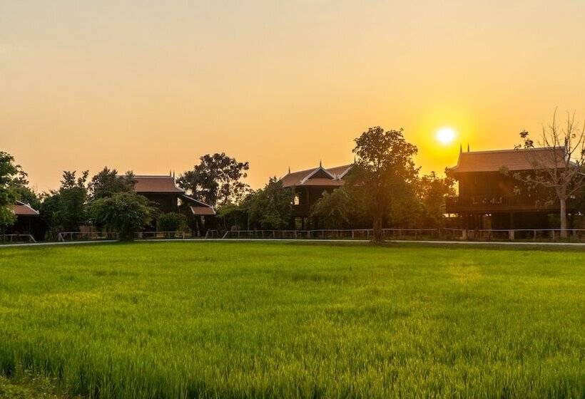 渡假胜地  Mane Hariharalaya