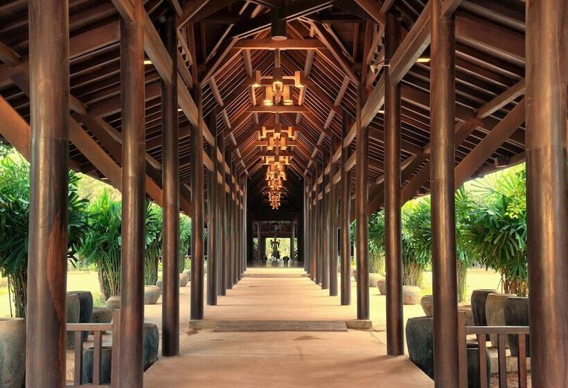 渡假胜地  Mane Hariharalaya