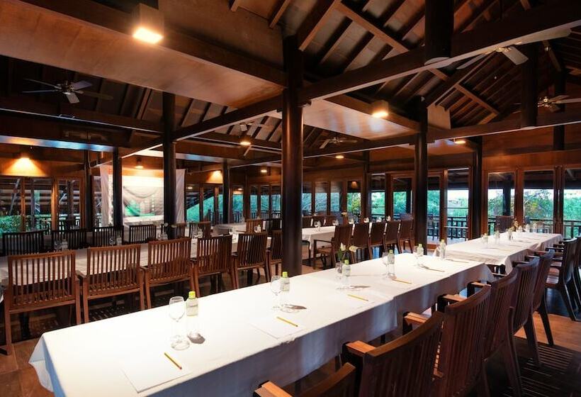 渡假胜地  Mane Hariharalaya