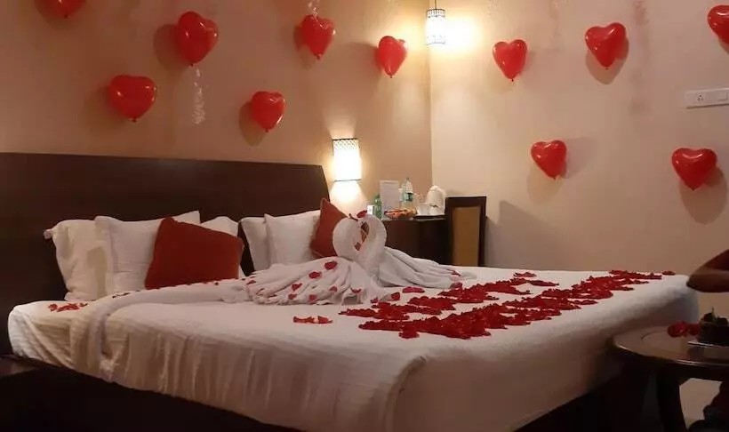 Lomakeskus White Pearl Residency