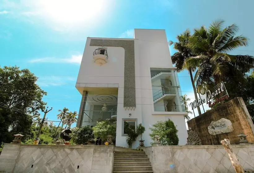 Lomakeskus White Pearl Residency