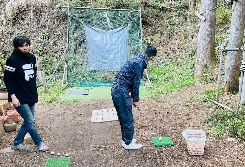 Vanguard Backpackers   Hostel