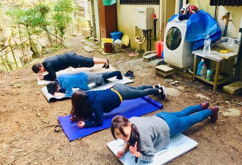 Vanguard Backpackers Hostel