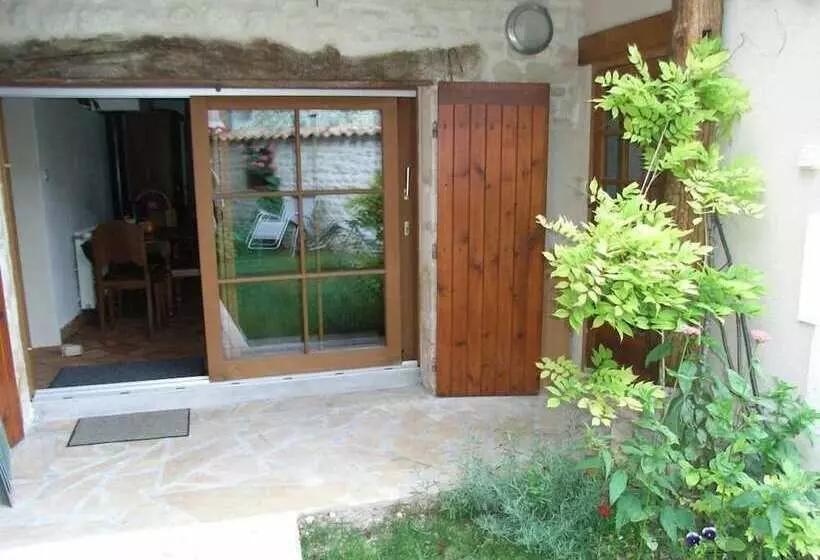 Aamiaismajoitus (B&B) La Fleur De Vigne   Maison D Hotes