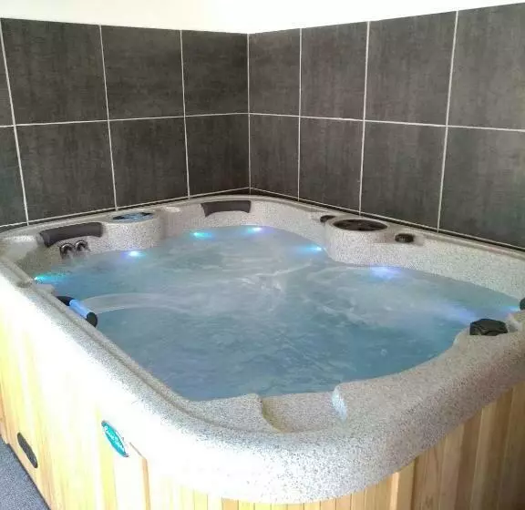 Aamiaismajoitus (B&B) Le Mas Du Lac   Spa Et Détente