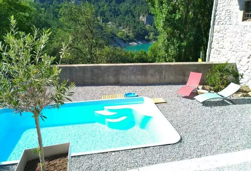 Aamiaismajoitus (B&B) Le Mas Du Lac   Spa Et Détente