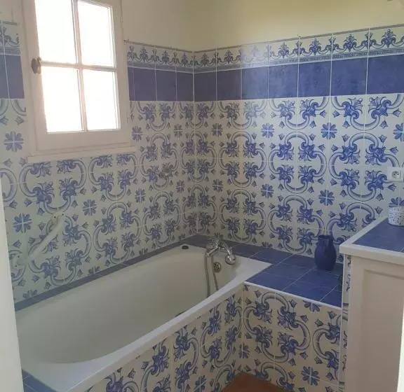 Aamiaismajoitus (B&B) Propriété Le Monneton