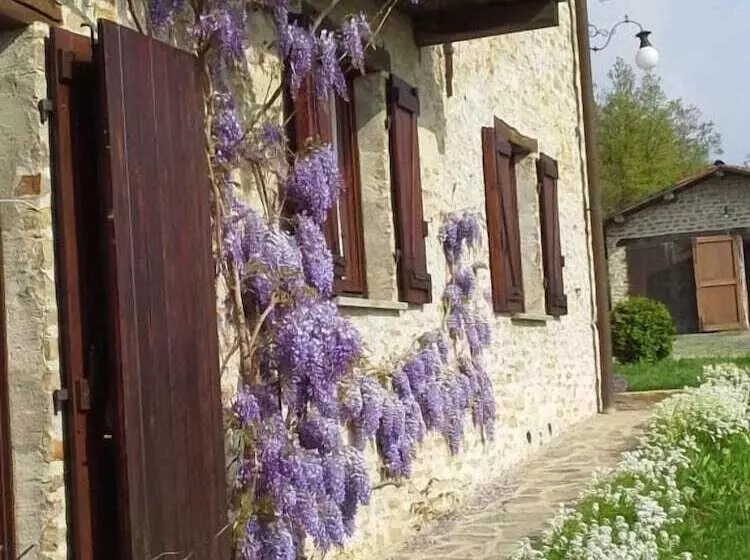 Aamiaismajoitus (B&B) Villa Malgrè Tout