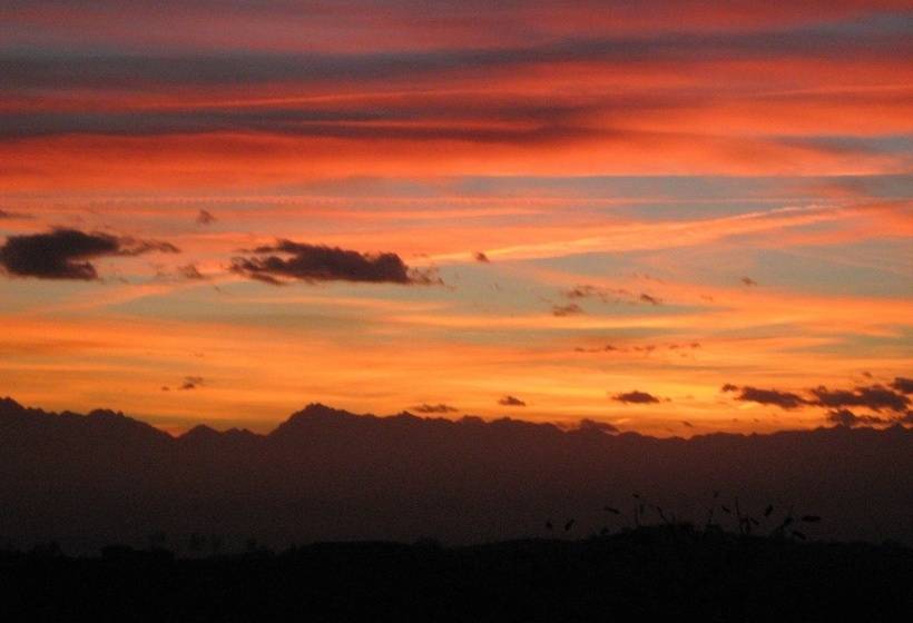 住宿加早餐  Villa Malgrè Tout