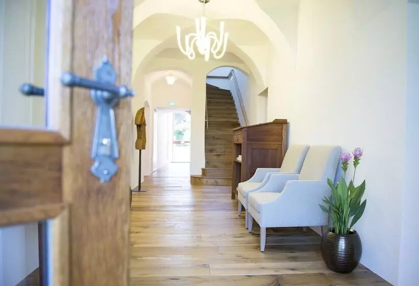 Hotelli Am Pfarrhof   Gourmet