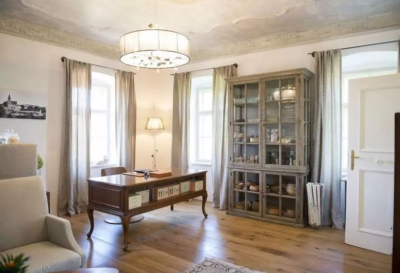 Hotelli Am Pfarrhof   Gourmet