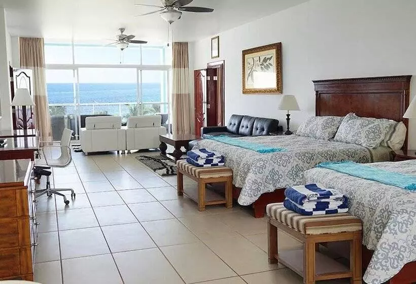 Hotelli Belize Dive Haven