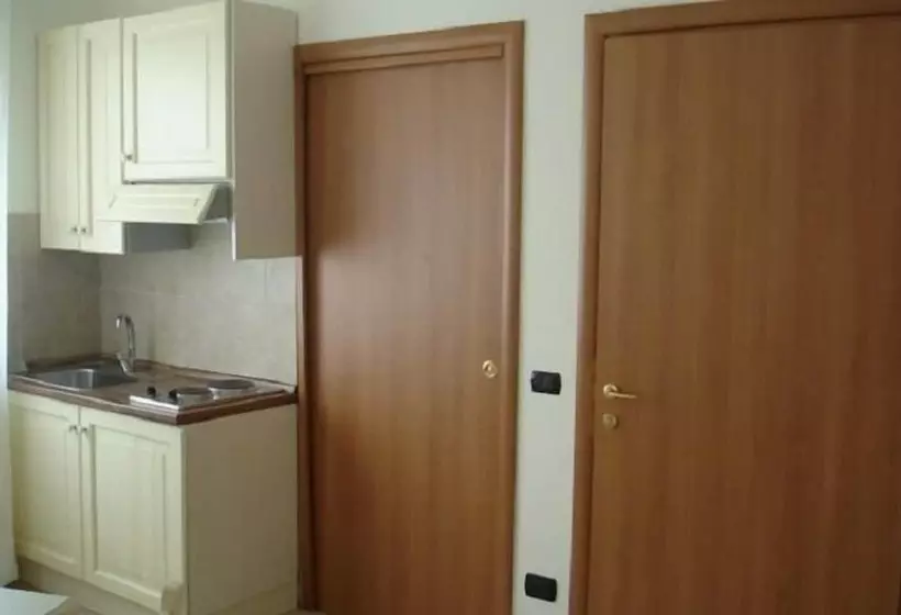 Hotelli Coste Del Lago