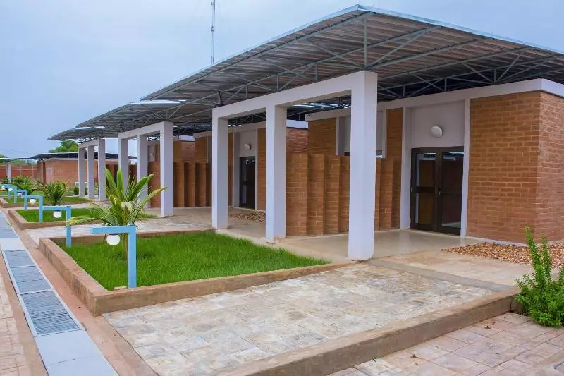 هتل Dunia Hôtel Ouagadougou Loumbila