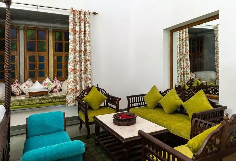 ホテル Haveli Gokul Niwas   Chittorgarh
