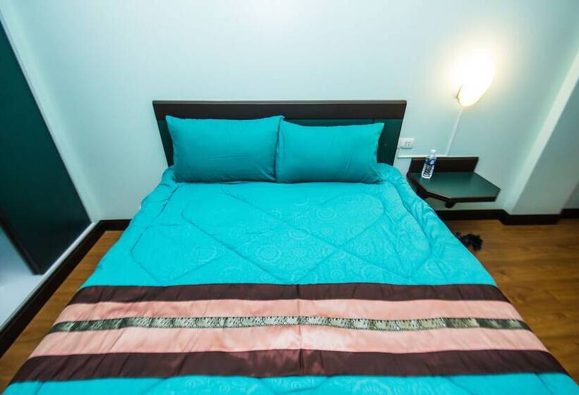 בית מלון כפרי Jutha Mansion