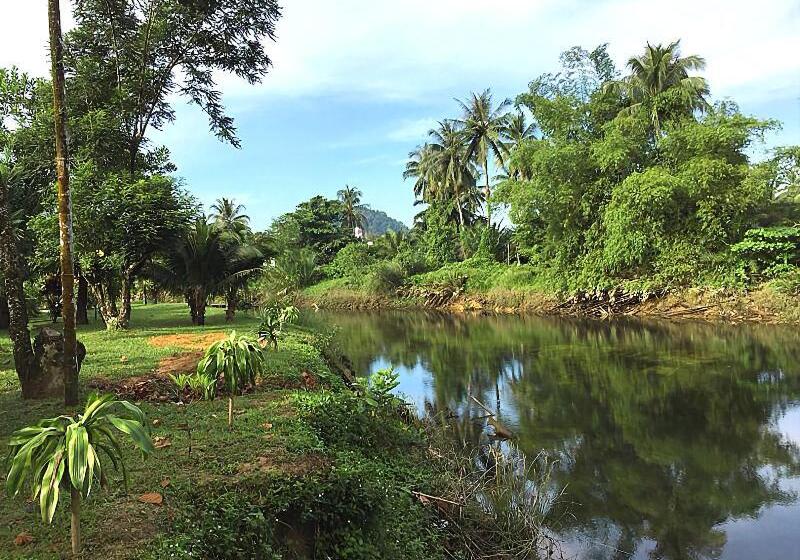 فندق Kuraburi Resort