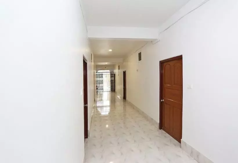 Hotelli Spot On 39403 Royal Bangal