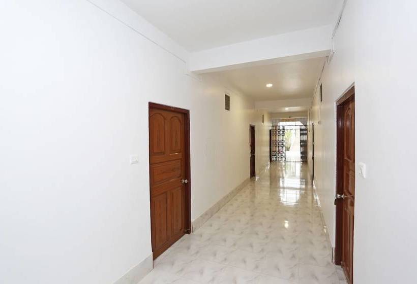 Hotel Spot On 39403 Royal Bangal