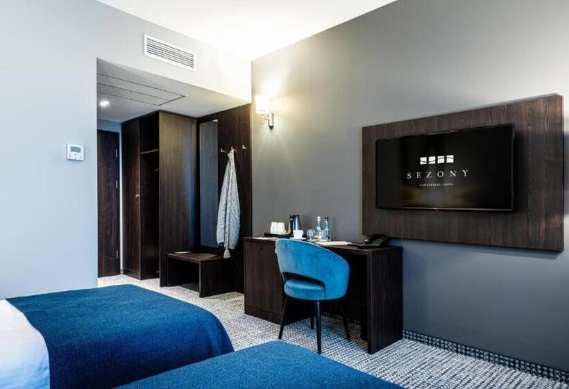 호텔 Sezony. Restauracja I