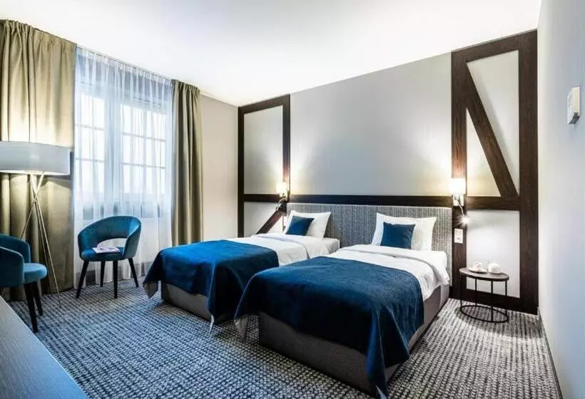 ホテル Sezony. Restauracja I