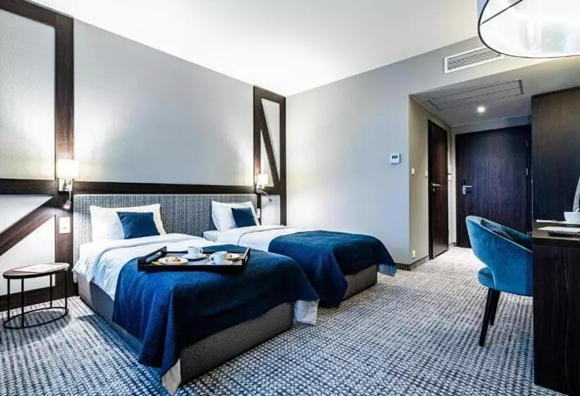 ホテル Sezony. Restauracja I