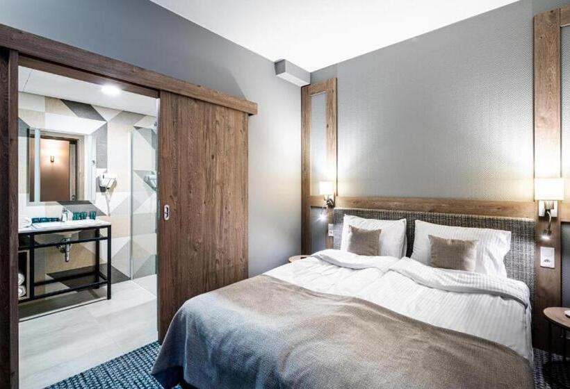 호텔 Sezony. Restauracja I