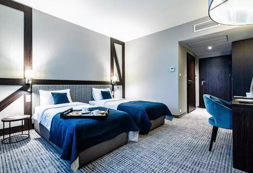 ホテル Sezony. Restauracja I