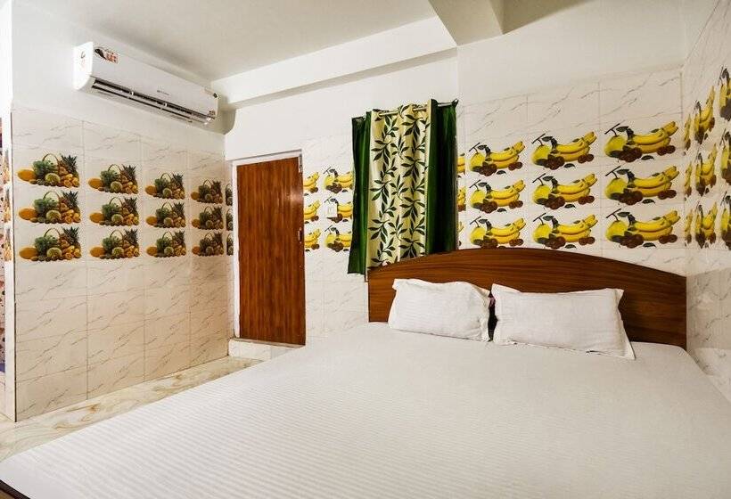 ホテル Spot On 49451 New Bishnupriya