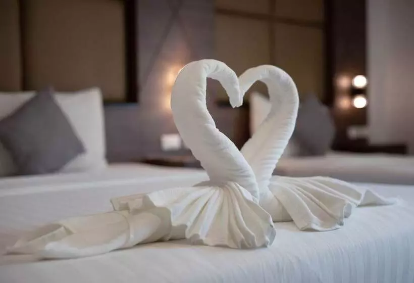 ホテル The Bell Airport Phuket