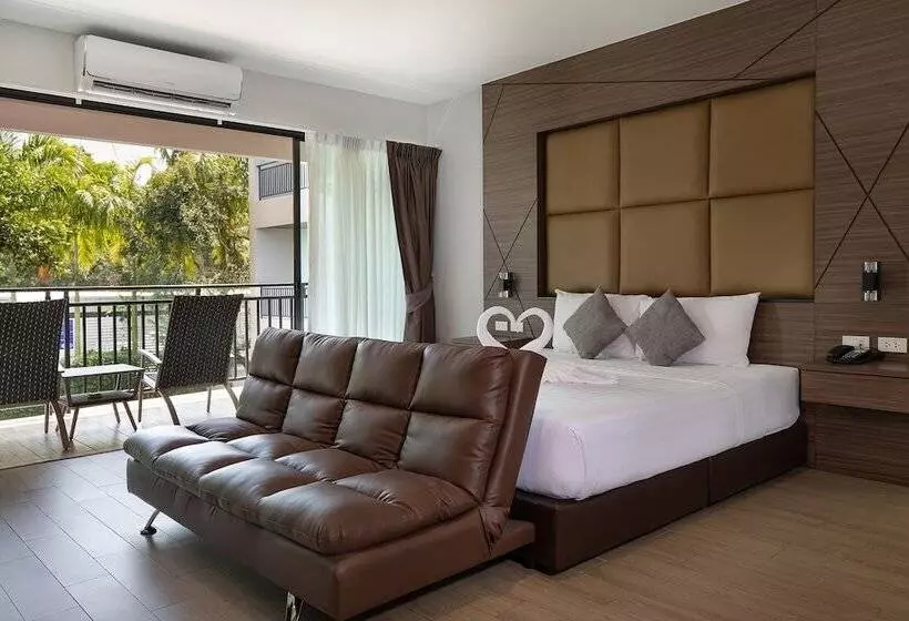 ホテル The Bell Airport Phuket