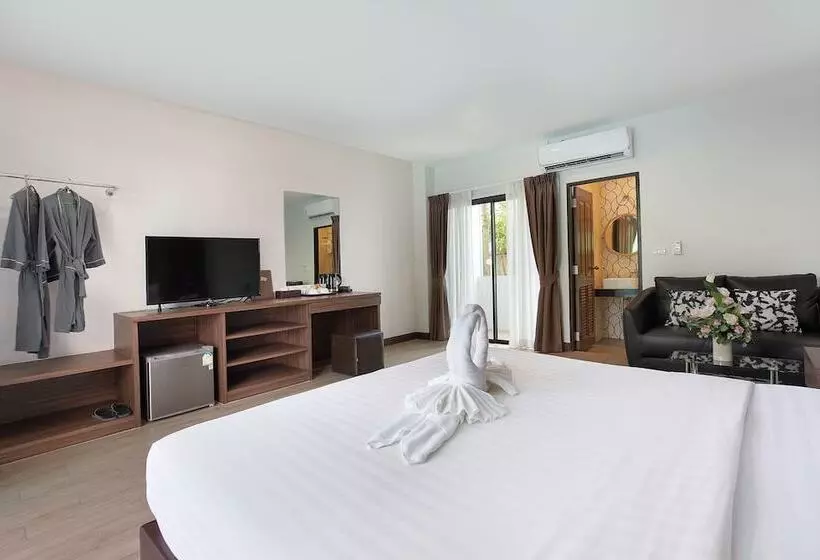 ホテル The Bell Airport Phuket