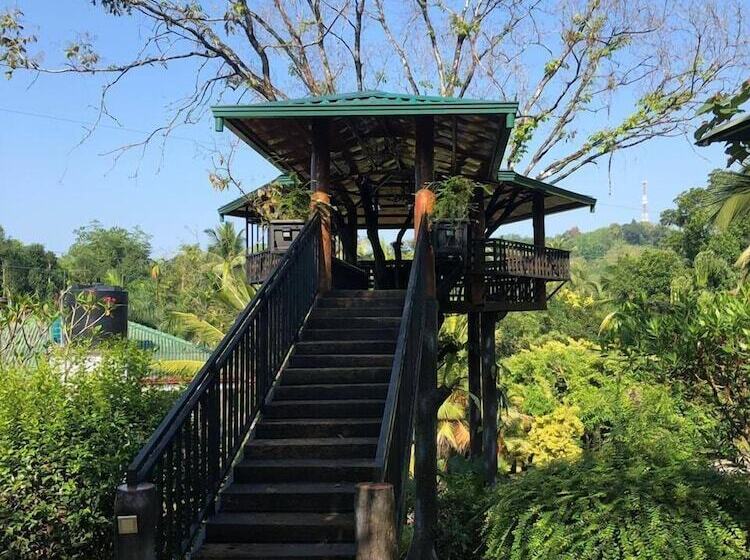 ホテル Thevni Holiday Resort