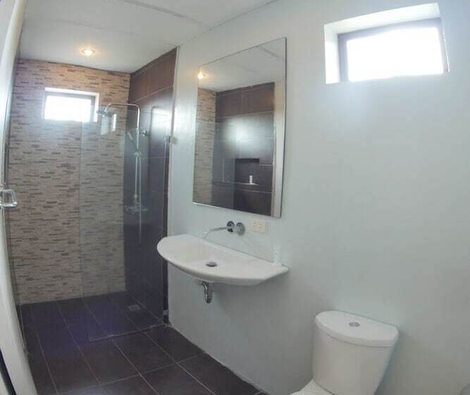 Villa Del Rey Resort Camsur Powered By Cocotel