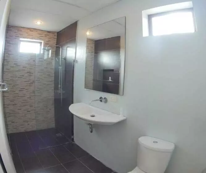 Villa Del Rey Resort Camsur Powered By Cocotel