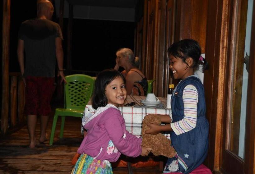 بنسيون Ora Sunrise View