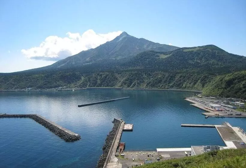 ペンション Ryokan Saihokutei