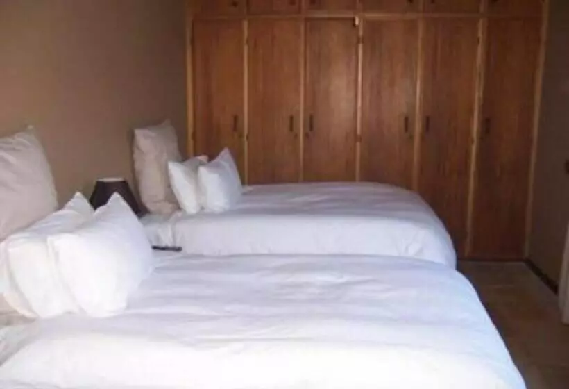 Majatalo Simoni Guest House