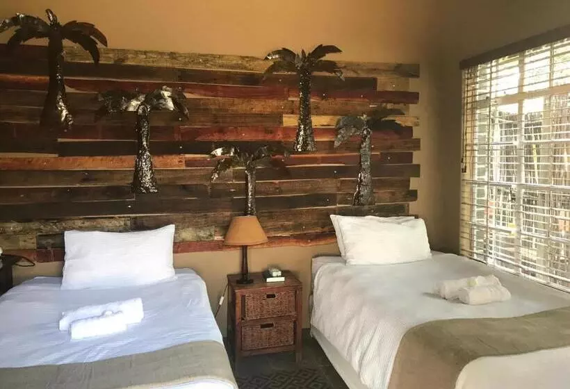 Majatalo Simoni Guest House