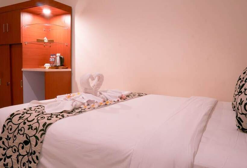 Panzió The Kanha Palace