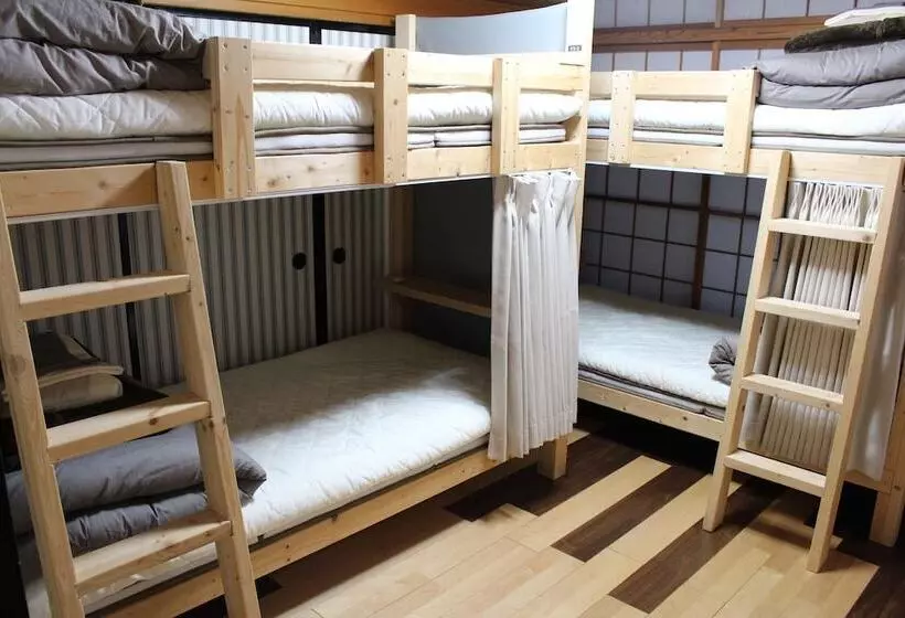 Shiogama Guesthouse Minatomaru   Hostel
