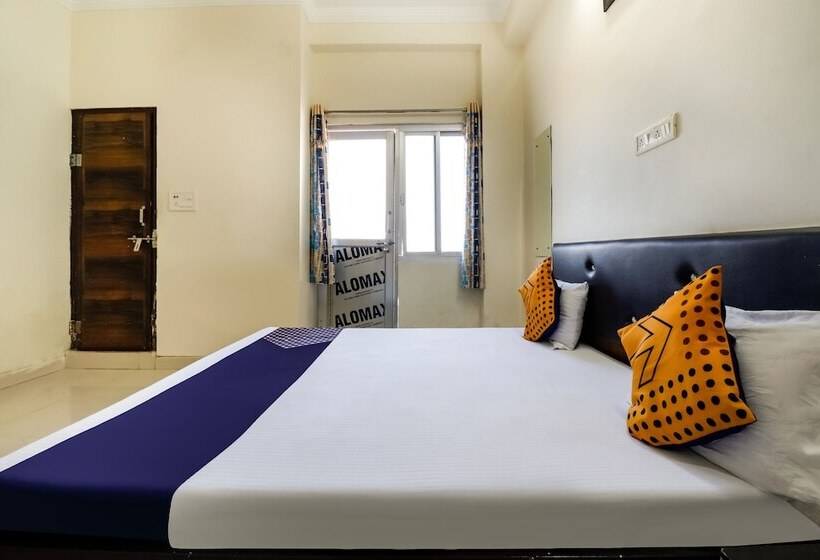 Spot On 48398 Shree Deep Hotel Pushkar